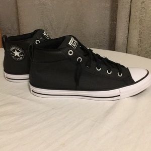 Converse Chuck Taylor All Star Mid Street